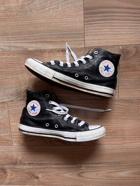 Converse unisex classic hightop black leather vintage shoes